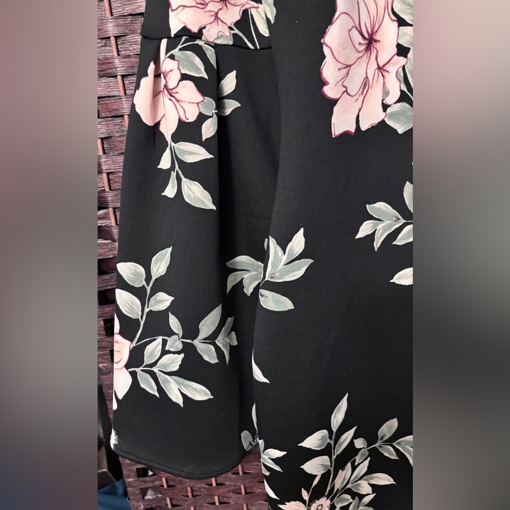 Guess Black and Pink Floral Long Sleeve Dress - Picture 4 of 8